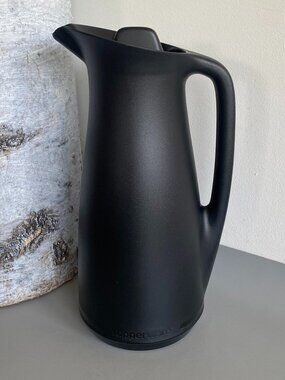 Tupperware Thermal Pitcher Carafe 1L Black Insulated & Hot & Cold Coffee Tea Pot